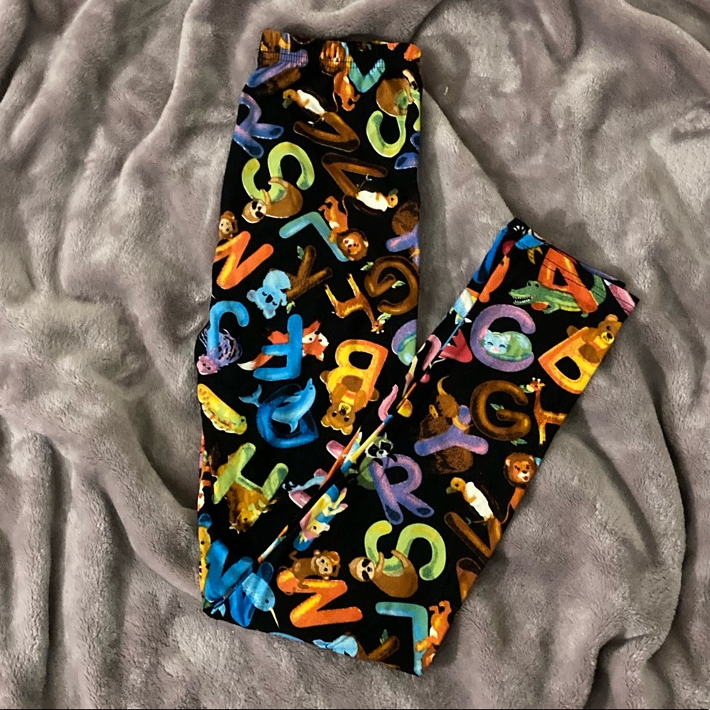 Colorful abc animal leggings